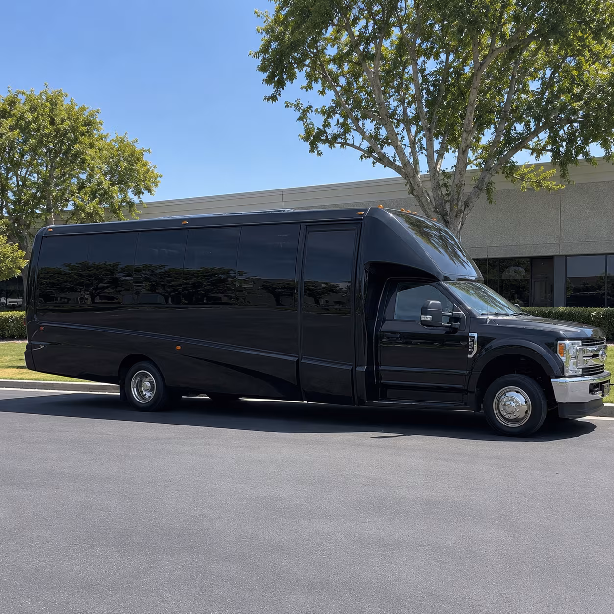 Compton Homecoming & Prom Party Bus Rentals