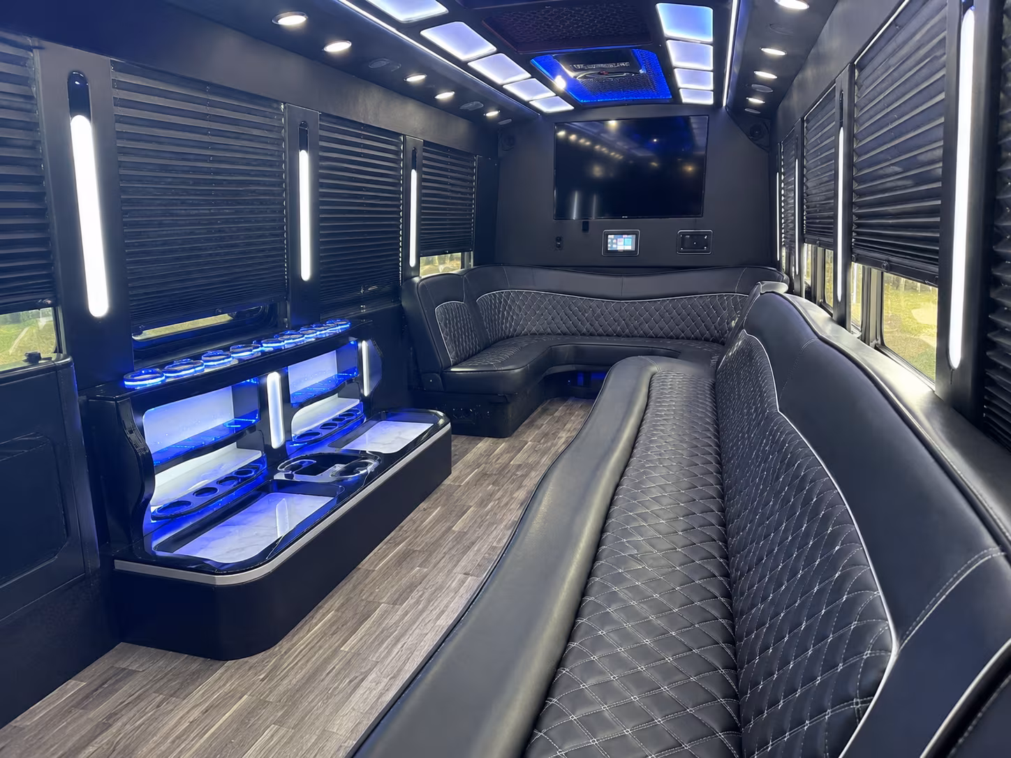 Long Beach Birthday, Sweet 16, & Quinceañera Transportation party bus exterior