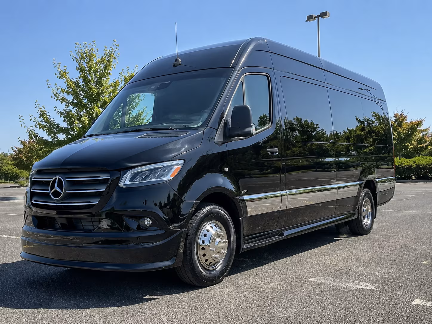Long Beach Corporate Transportation onboard seating