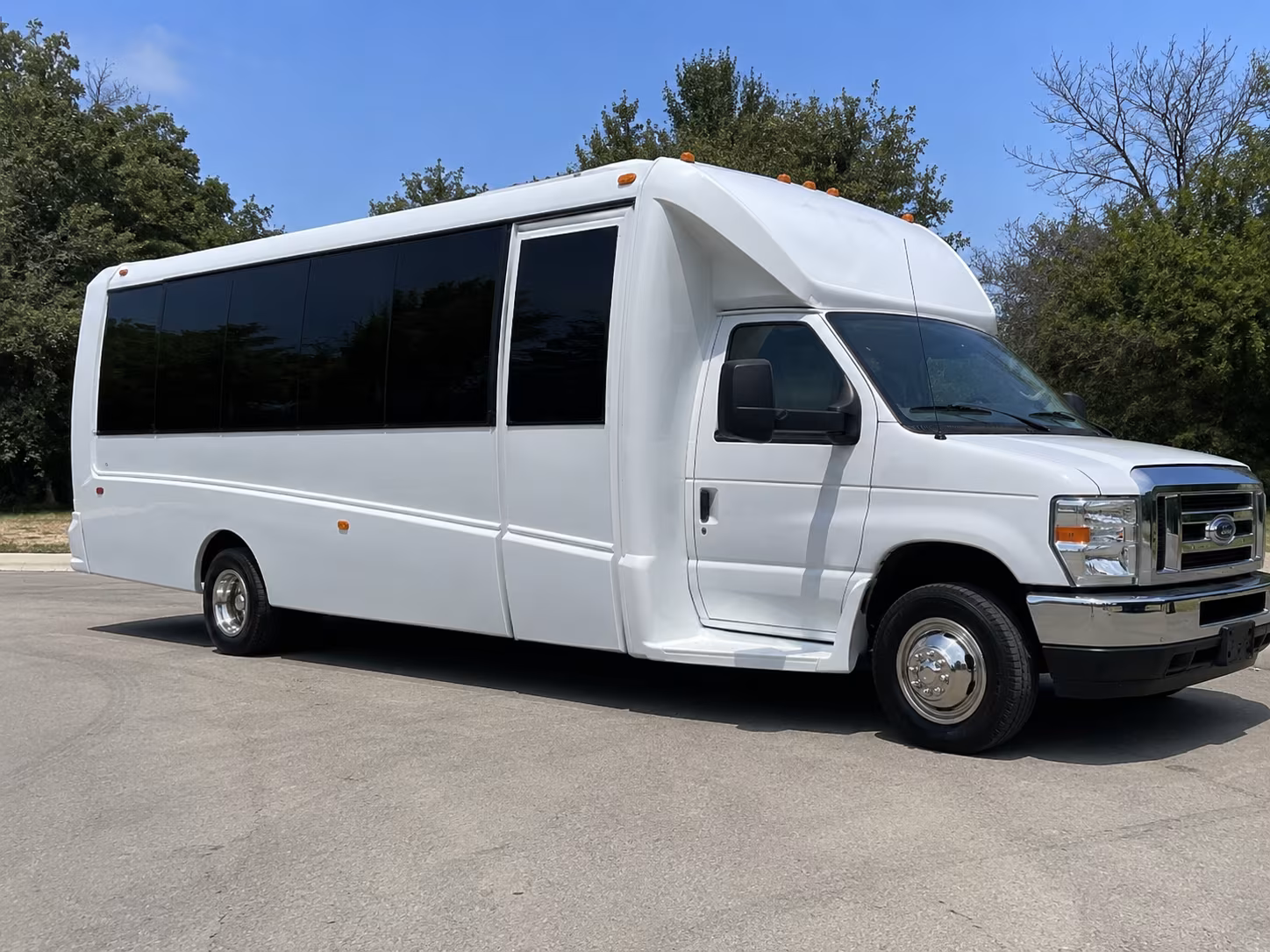 Long Beach Prom & Homecoming Transportation party bus interior