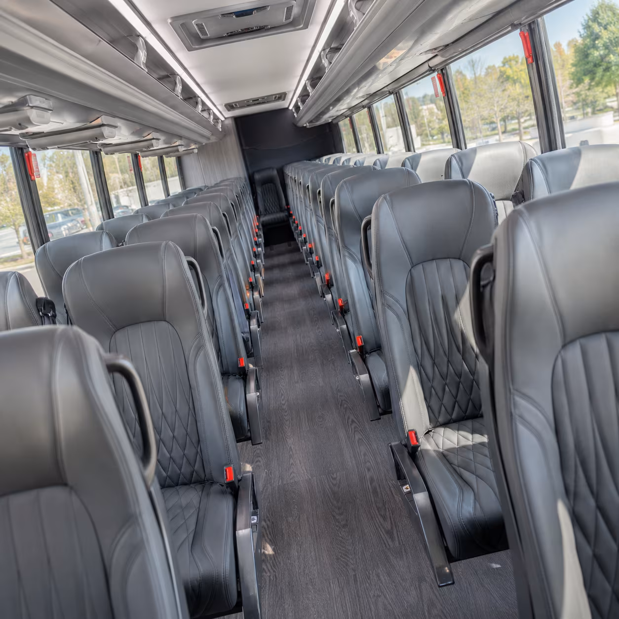 Paramount Airport Shuttles & Transportation