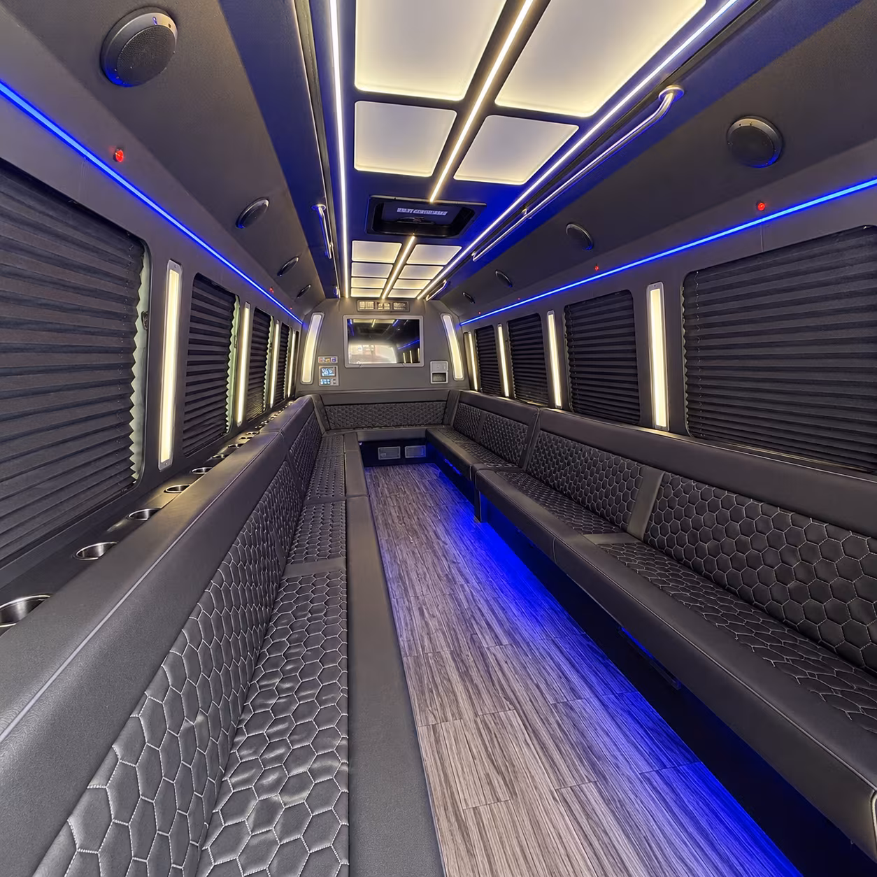 Paramount Homecoming & Prom Party Bus Rentals