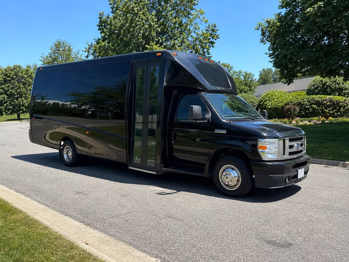 Torrance Homecoming & Prom Party Bus Rentals